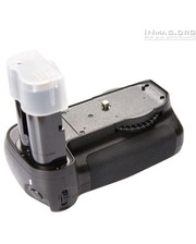 Блоки питания Nikon MB-D80 Батарейный блок для D80 / D90 MB-D80). фото