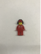 Lego Гонщик в красной форме с эмблемой Shell в красной кепке и черных наушниках